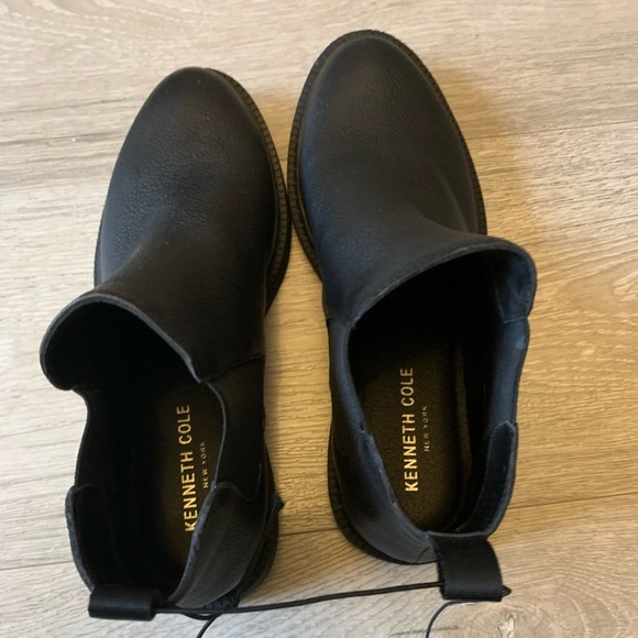 COPY - Kenneth Cole Chelsea styled boots - Size 6.5 - never been worn - Picture 3 of 5